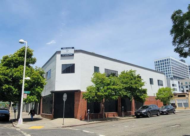 Property at 2402 Broadway St, Oakland, CA 94612, 4 beds, 2 baths