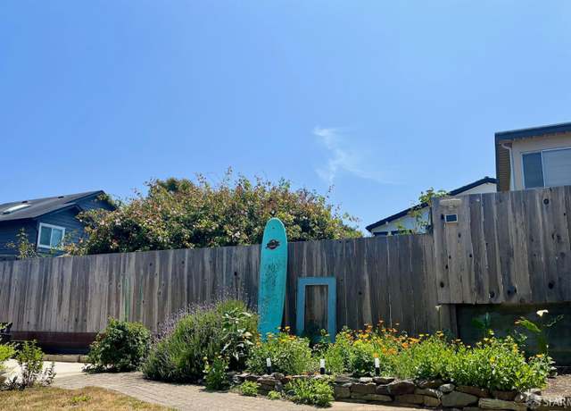 Property at 321-323 7th St, Montara, CA 94037, 3 beds, 2 baths