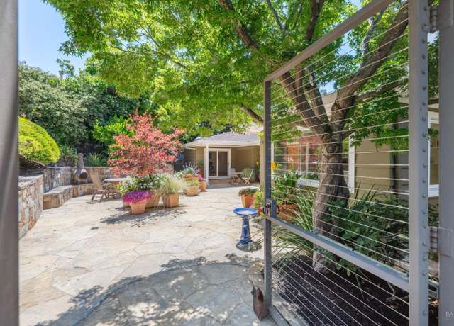 Property at 28 Twin Oaks Ave, San Rafael, CA 94901, 3 beds, 2.5 baths