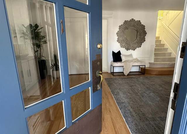 Property at 1 Hidalgo Ter, San Francisco, CA 94103, 4 beds, 4.5 baths