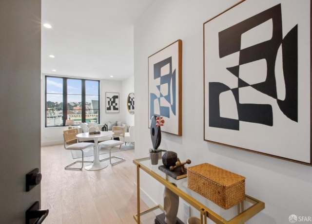 Property at 986 South Van Ness Ave #402, San Francisco, CA 94110, 1 bed, 1 bath