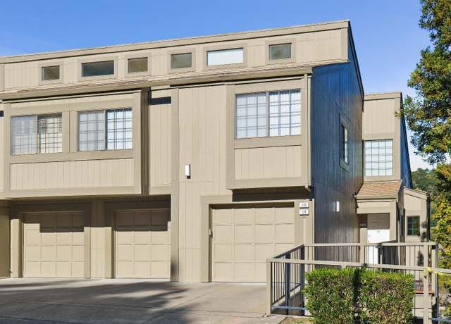 Property at 134 Redhawk Rd, Novato, CA 94949, 3 beds, 2.5 baths