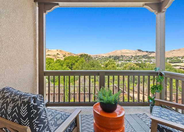 Property at 6597 Deerfield Dr, Vallejo, CA 94591, 4 beds, 3 baths