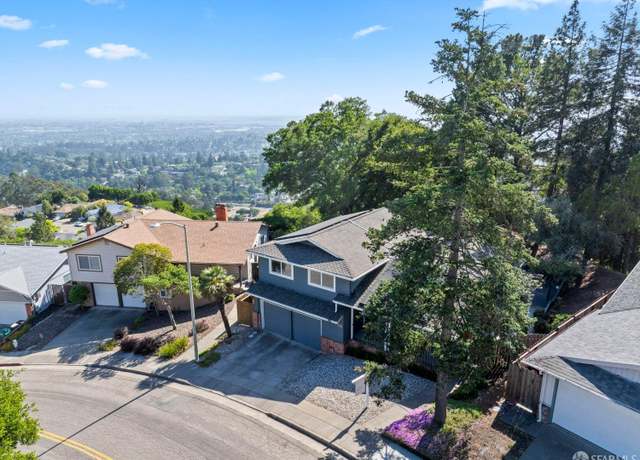Property at 315 Crestmont Dr, Oakland, CA 94619, 3 beds, 2.5 baths