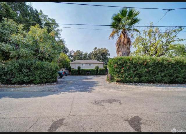 Property at 2616 W Hillside Dr, Anderson, CA 96007, 8 beds, 4 baths