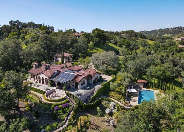 Property at 6250 Acorn Hill Ln, Santa Rosa, CA 95403, 6 beds, 5.5 baths