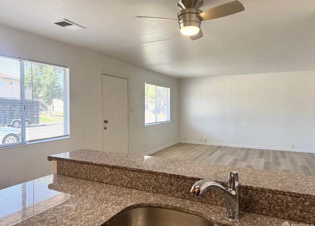 Property at 1200 Lemontree Way #1, Antioch, CA 94509, 2 beds, 1 bath