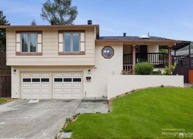 Property at 19 Elk Ct, Pacifica, CA 94044, 4 beds, 3 baths