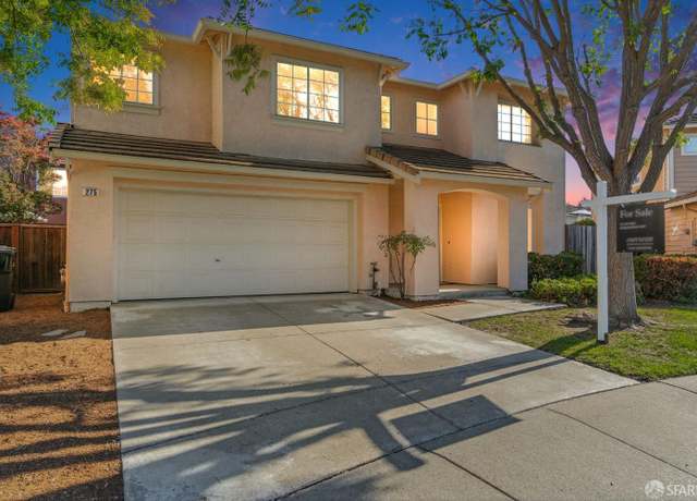 Property at 275 Brady Ct, Martinez, CA 94553, 4 beds, 2.5 baths