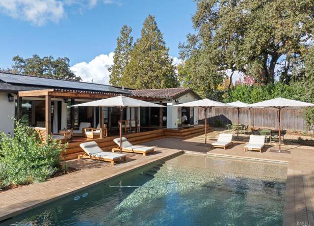Property at 16800 Estrella Dr, Sonoma, CA 95476, 4 beds, 3 baths