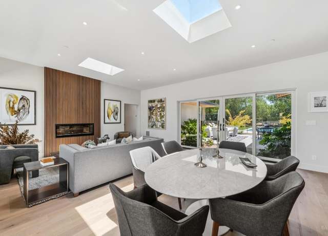 Property at 216 1st St E, Sonoma, CA 95476, 3 beds, 2.5 baths