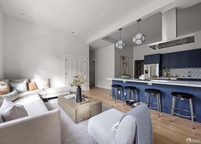 Property at 3447 20th St, San Francisco, CA 94110, 4 beds, 2.5 baths