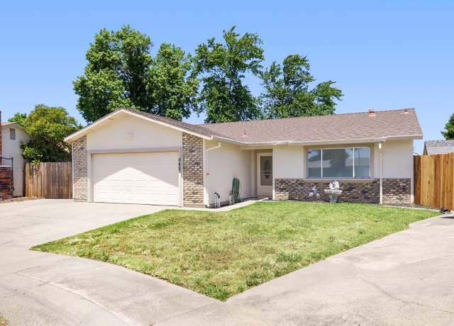 Property at 8467 Country Greens Ct, Sacramento, CA 95828, 3 beds, 2 baths