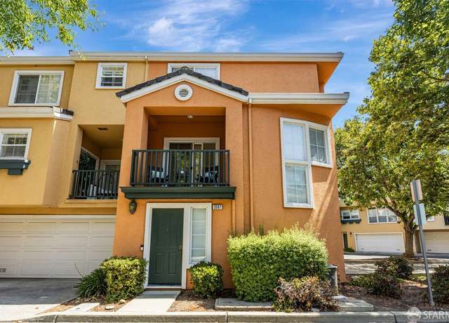 Property at 3587 Fitzsimmons Cmn, Fremont, CA 94538, 2 beds, 2.5 baths