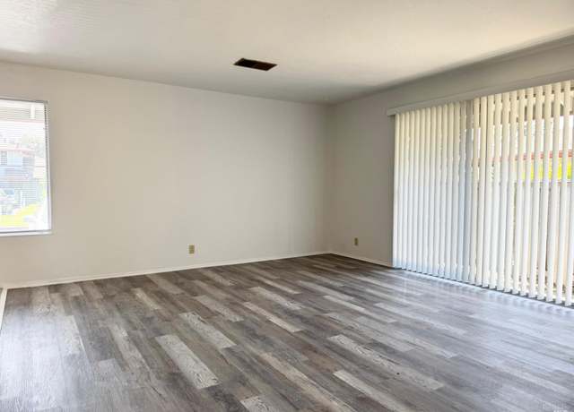 Property at 68 Villa Cir, Fairfield, CA 94533, 2 beds, 1 bath