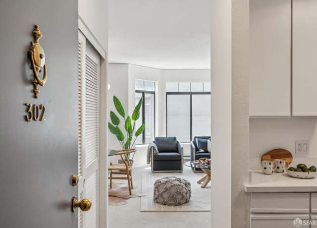 Property at 1805 Fillmore St #302, San Francisco, CA 94115, 2 beds, 2 baths