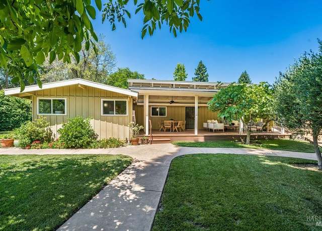 Property at 278 Laurel Ave, Kenwood, CA 95452, 4 beds, 2 baths