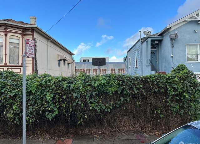 Property at 1486 34th St, Oakland, CA 94608