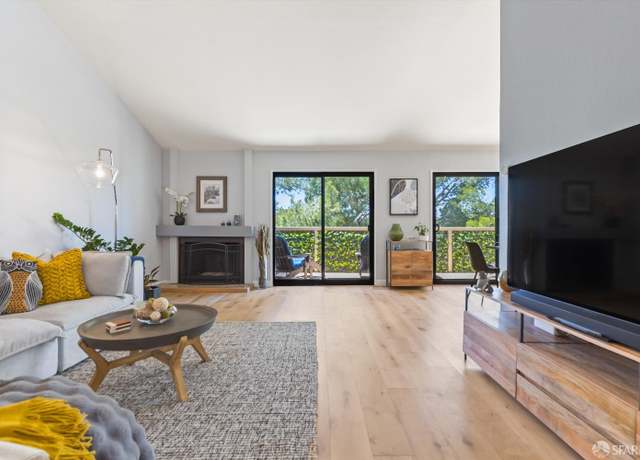 Property at 1541 Moraga Way, Moraga, CA 94556, 3 beds, 2.5 baths