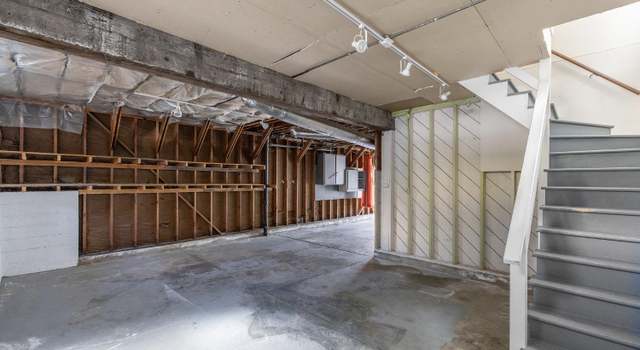 Photo of 208 Harkness Ave, San Francisco, CA 94134
