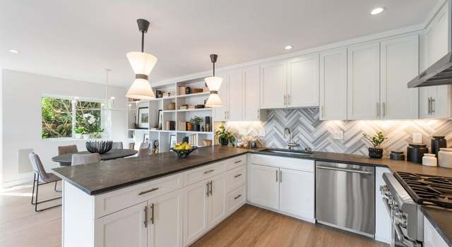 Photo of 2096 Castro St, San Francisco, CA 94131