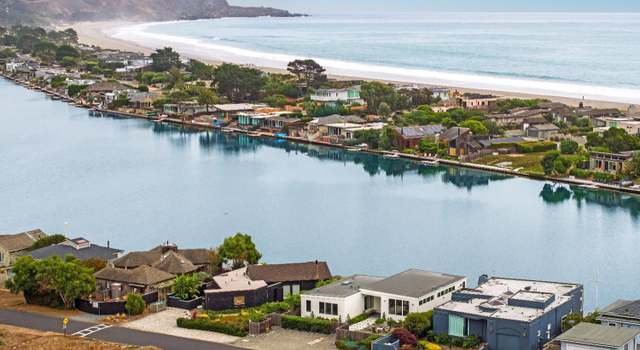 Photo of 121 Dipsea Rd, Stinson Beach, CA 94970