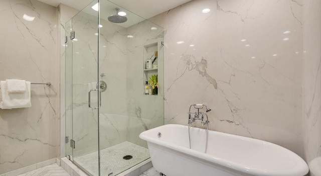 Photo of 425 1st St #4706, San Francisco, CA 94105
