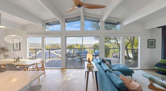 Photo of 3 Anton Way, Novato, CA 94945