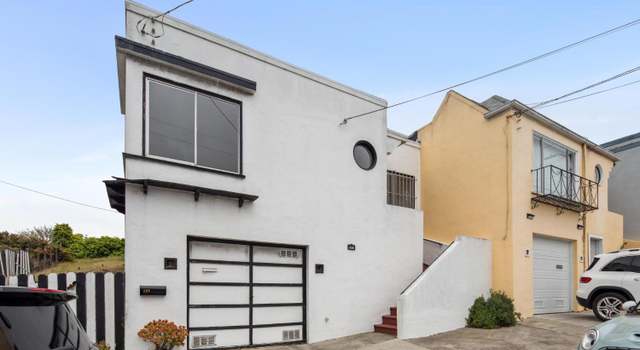 Photo of 209 Bridgeview Dr, San Francisco, CA 94124