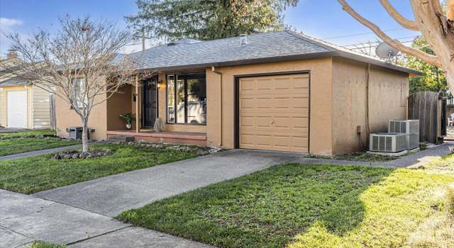 Photo of 2630 Valley Center Dr, Santa Rosa, CA 95405