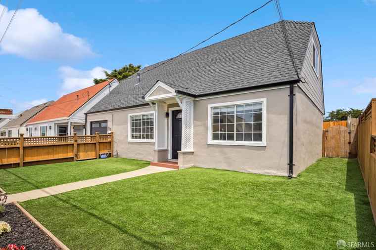 Photo of 212 Kavanaugh Way Pacifica, CA 94044