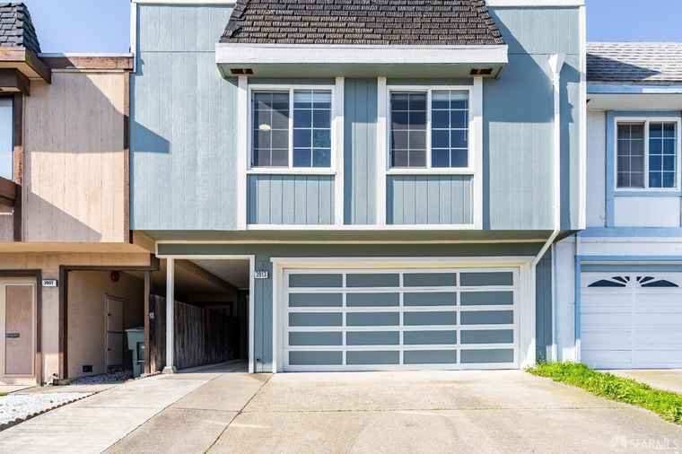 Photo of 3913 Chatham Ct South San Francisco, CA 94080