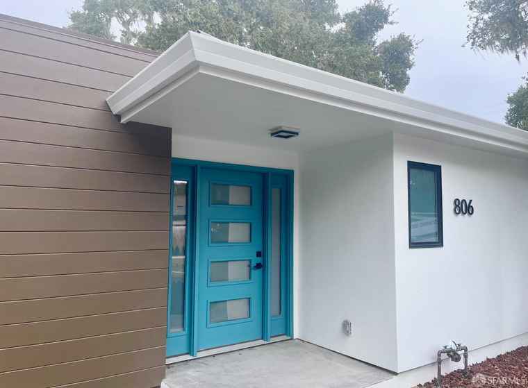Photo of 806 19th St Pacific Grove, CA 93950