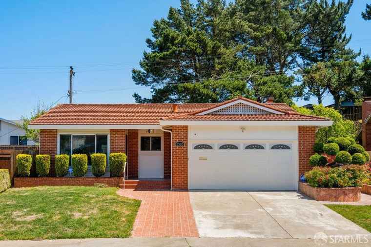 Photo of 2505 Olympic Dr South San Francisco, CA 94080