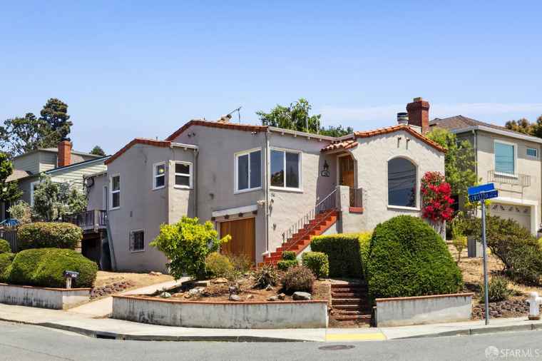 Photo of 756 Balra Dr El Cerrito, CA 94530
