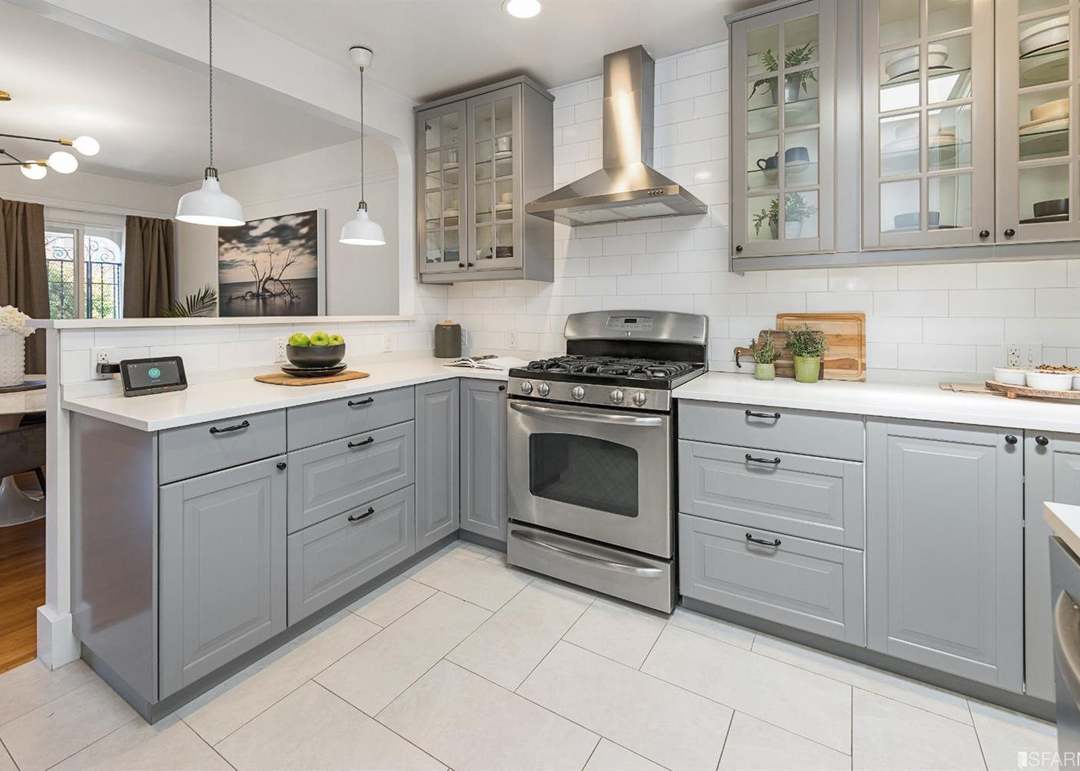 985 San Bruno Ave, San Francisco, CA 94110