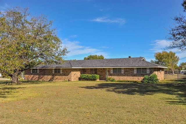 7001 Calender Rd Arlington TX 76001 Redfin 7001 Calender Rd Arlington TX 76001 Redfin