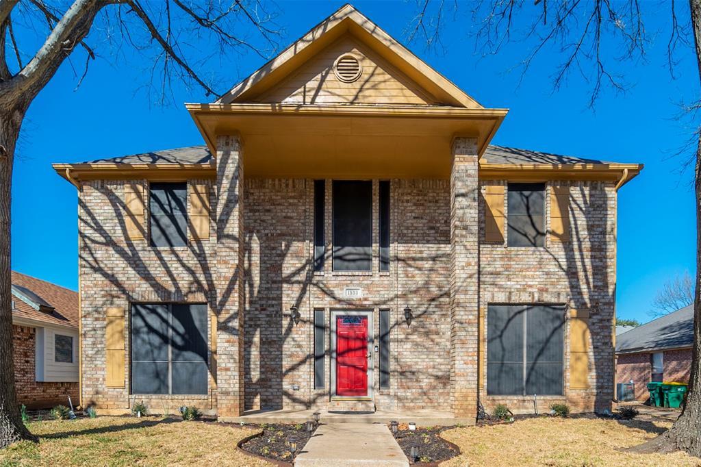 1534 Legacy Dr, Cedar Hill, TX 75104