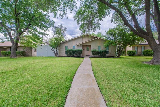 1110 Holland Dr, Garland, TX 75040