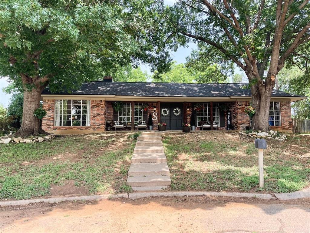 3912 Diamond Loch E, North Richland Hills, TX 76180 MLS 20337473