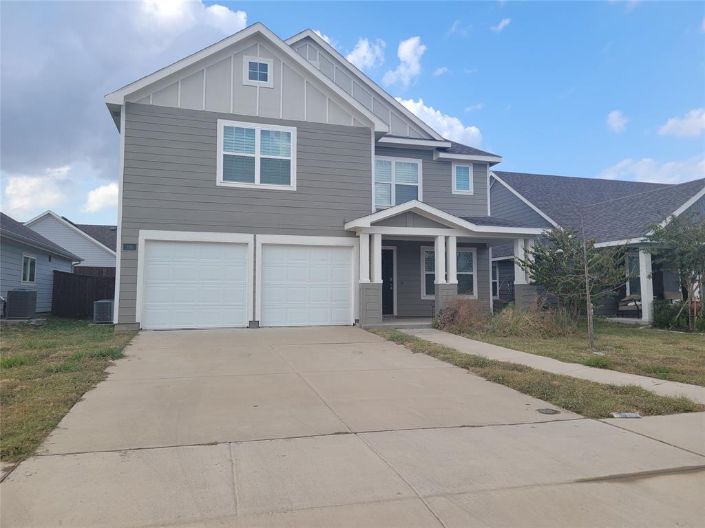 108 Clear Creek Ln, Terrell, TX 75160