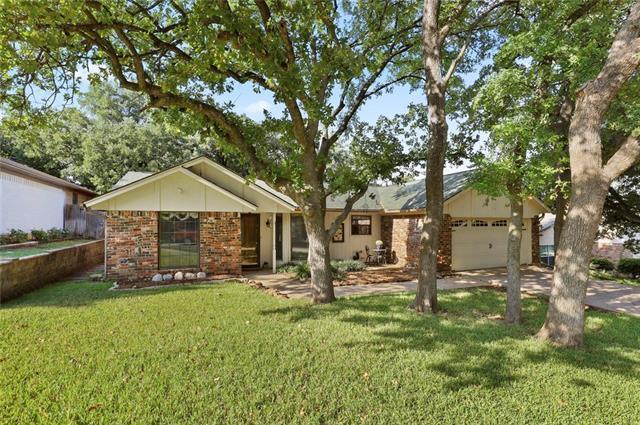 7608 Ripple Creek Ct, Fort Worth, TX 76120 | MLS# 14173780 ...