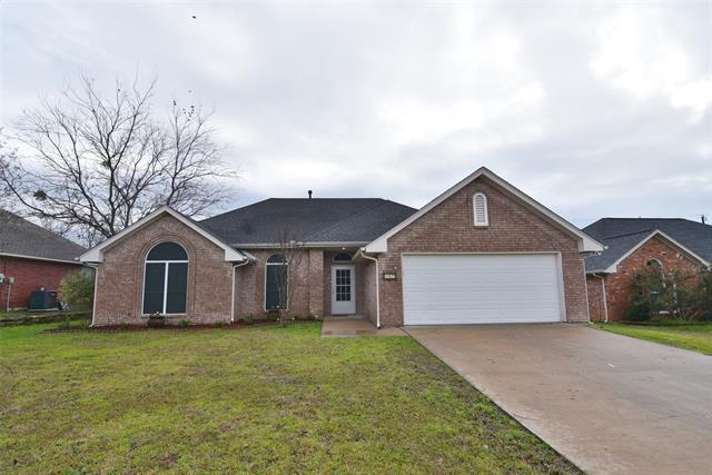 219 Dove Mdws, Krum, TX 76249 | MLS# 14297977 | Redfin