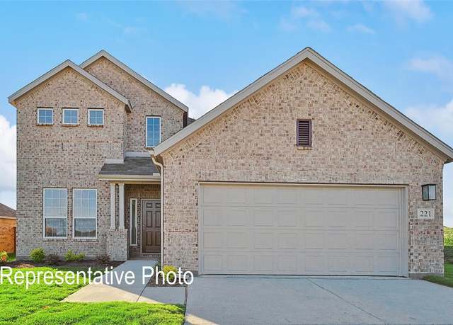 Property at 102 Patrick Henry Dr, Venus, TX 76084, 4 beds, 2.5 baths