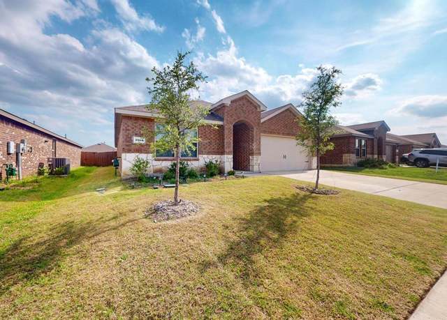Property at 2908 Roper St, Royse City, TX 75189, 4 beds, 2 baths