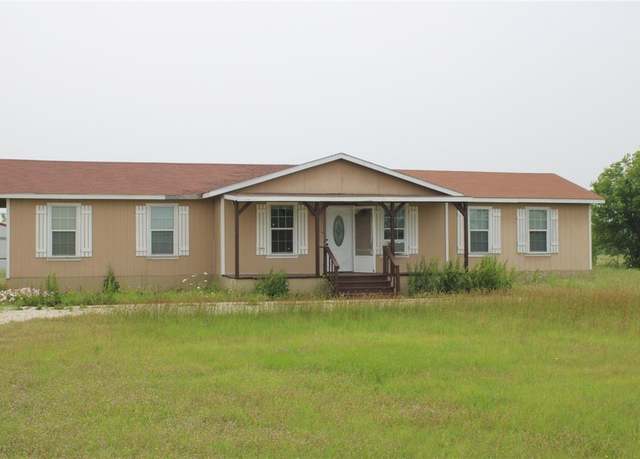 Property at 9500 County Road 136a, Terrell, TX 75161, 3 beds, 2 baths