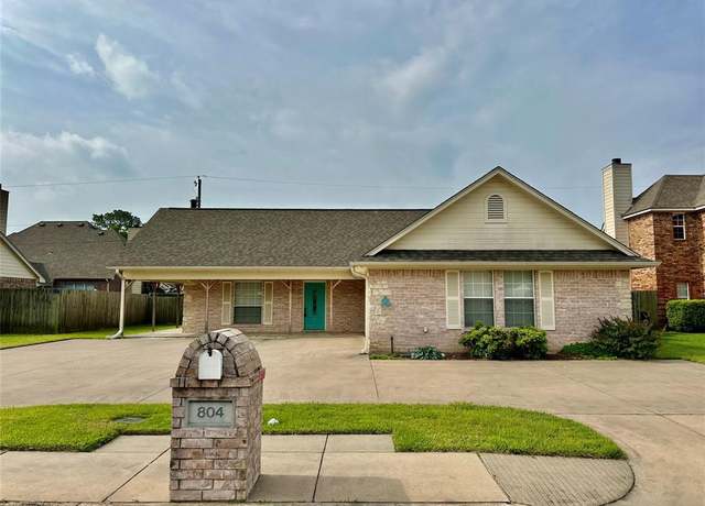 Property at 804 Austin Acre, Sulphur Springs, TX 75482, 2 beds, 2 baths
