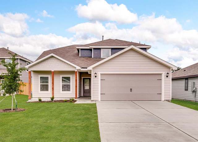 Property at 214 Southgate Dr, Terrell, TX 75160, 4 beds, 2.5 baths