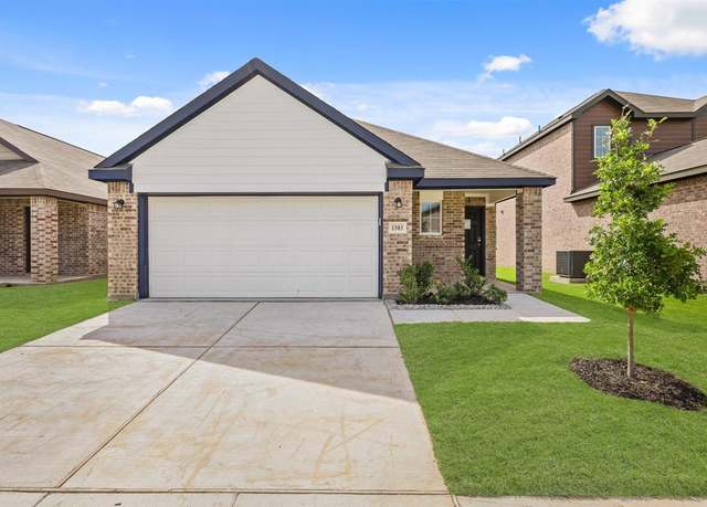 Property at 1503 Romans Rd, Ennis, TX 75119, 4 beds, 2 baths