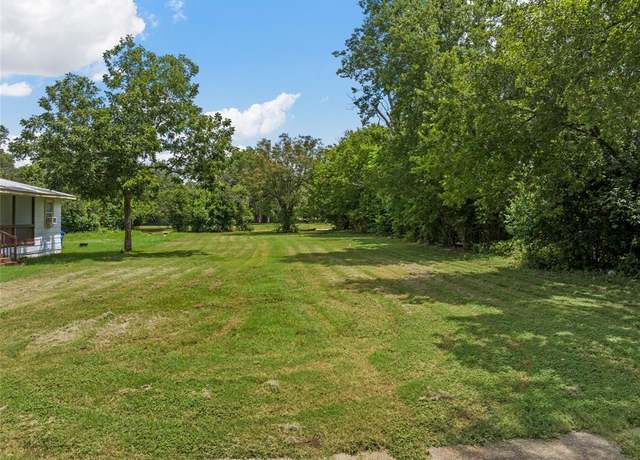 Property at 1709 N 6th St, Waco, TX 76707